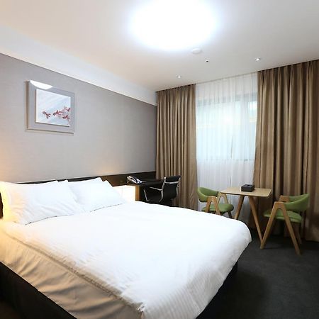 Benikea Premier Hotel Dongdaemun Сеул Экстерьер фото