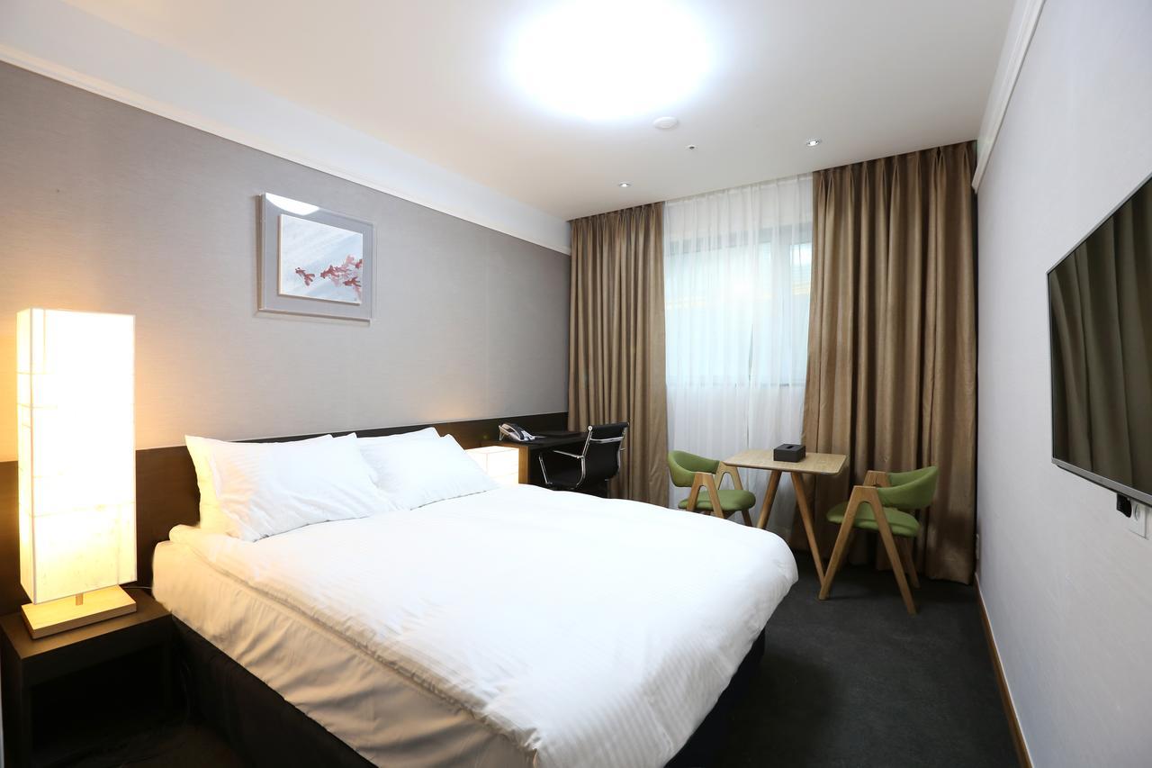 Benikea Premier Hotel Dongdaemun Сеул Экстерьер фото